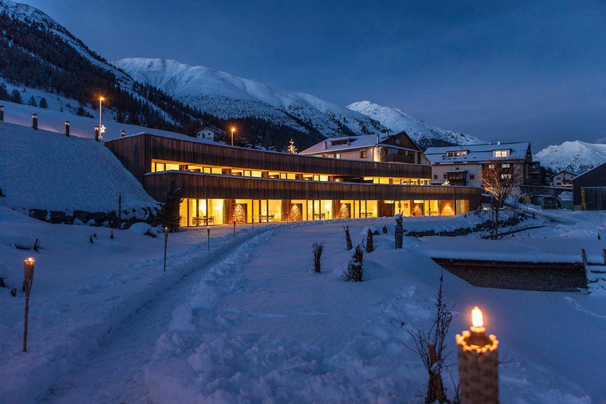 Relais & Chateaux In Lain Hotel Cadonau Brail Exterior foto